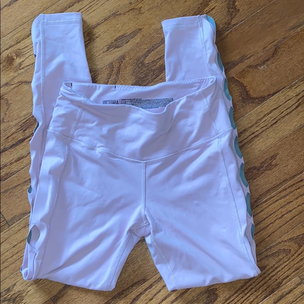 BLOW OUT SALE. VS light pink cutout legging $15